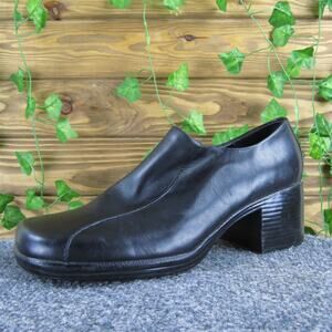 Clarks Women's Bootie Black Leather Sz 8.5 Medium‎ Gently Used 2025